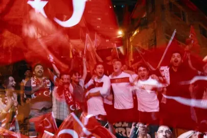 Altı Üstü İstanbul'dan A Millilere destek