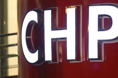 CHP'de 26 il başkanı görevden alındı