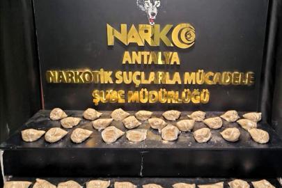 Durdurulan araçta 16 kilo eroin ele geçirildi