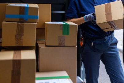 AB'de düşük değerli eticaret paketlerine 3 euroluk gümrük vergisi yürürlüğe girdi