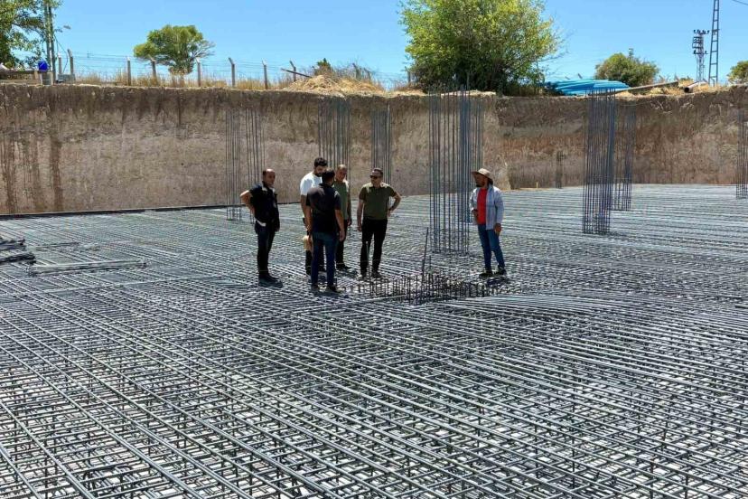 Başkan Ulutaş, Akçadağ’daki kamu yatırımlarını yerinde inceledi
