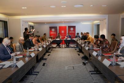 Cakarta'da TürkiyeEndonezya medya ve kamu diplomasisi iş birliği ele alındı