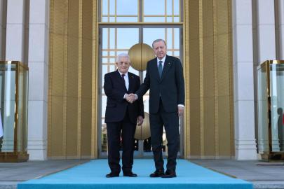 Cumhurbaşkanı Erdoğan Filistin Devlet Başkanı Abbas'ı resmi törenle karşıladı